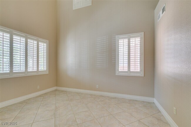 Building Photo - 9540 Creswell Ct