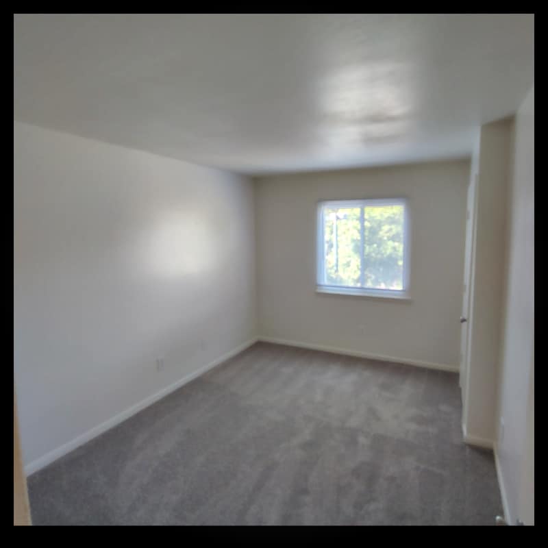 Building Photo - 600 Reusens Rd