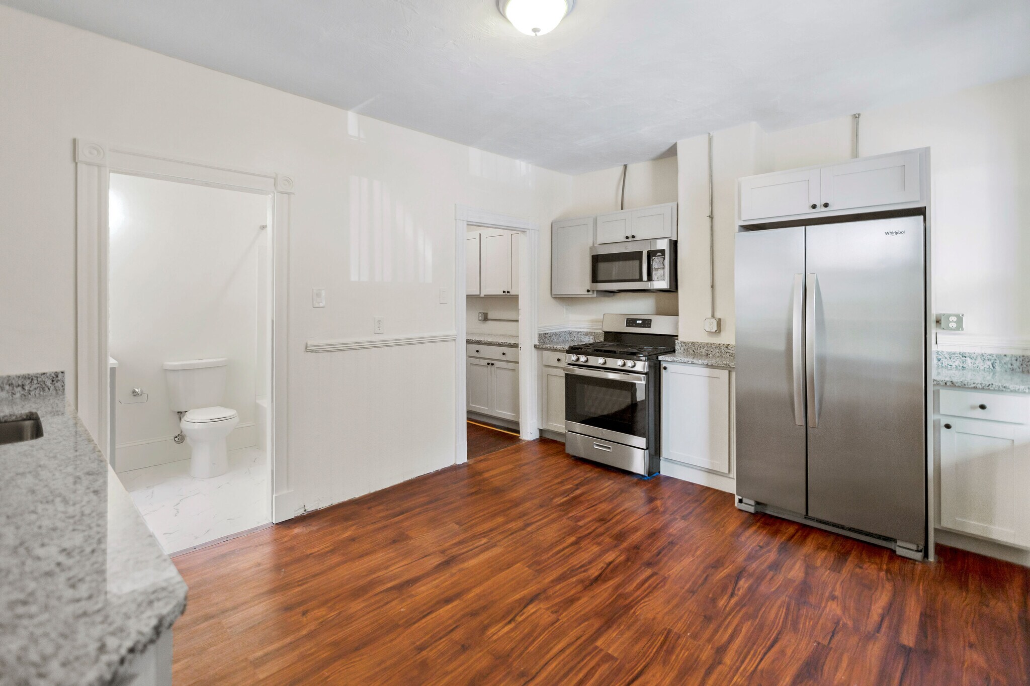 Building Photo - 862 Huntington Ave