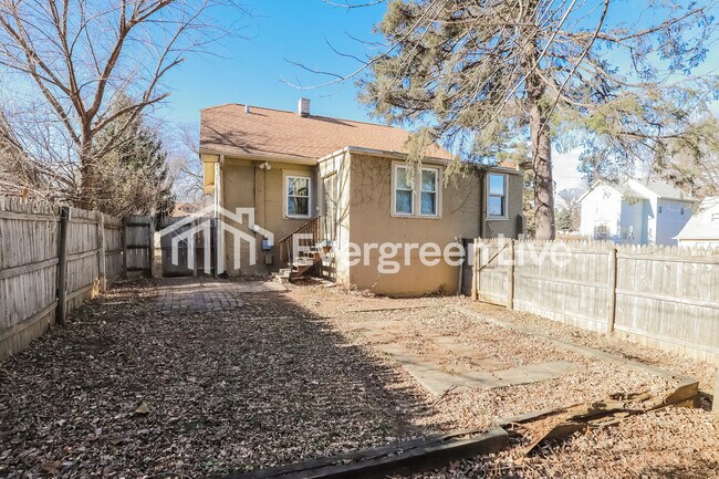 Building Photo - 3123 Fontenelle Blvd