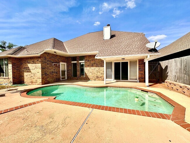 Building Photo - Spacious 4 Bed in Deer Creek - Move in Deposit-Free!(If Qualified)