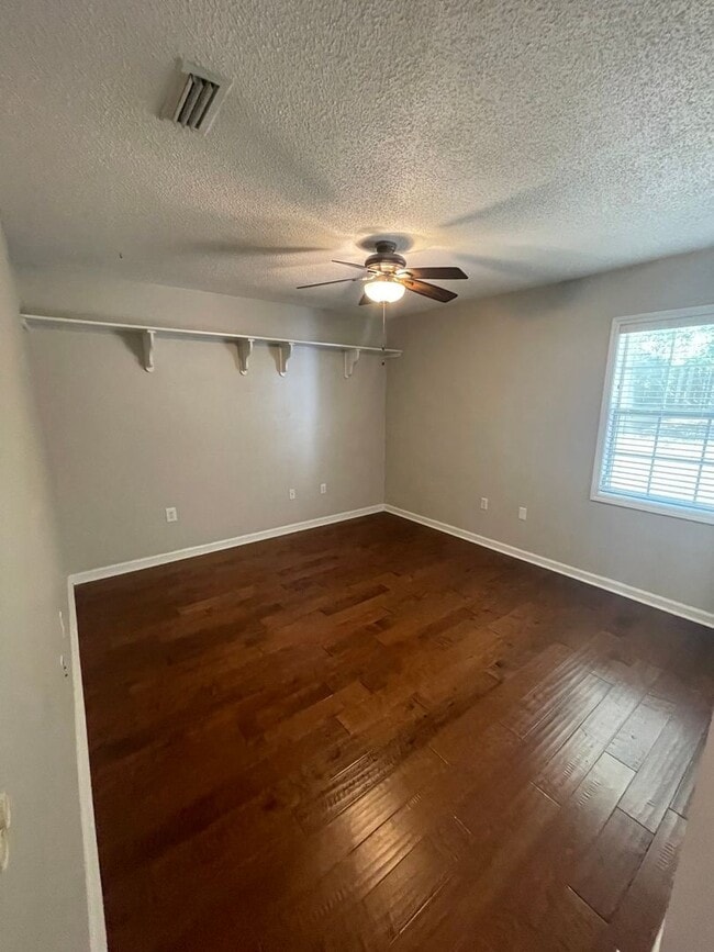 Building Photo - Available January!