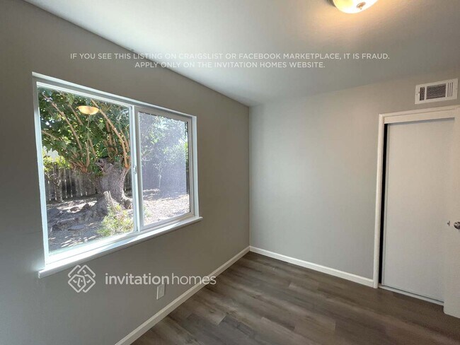 Building Photo - 3823 Shasta Cir