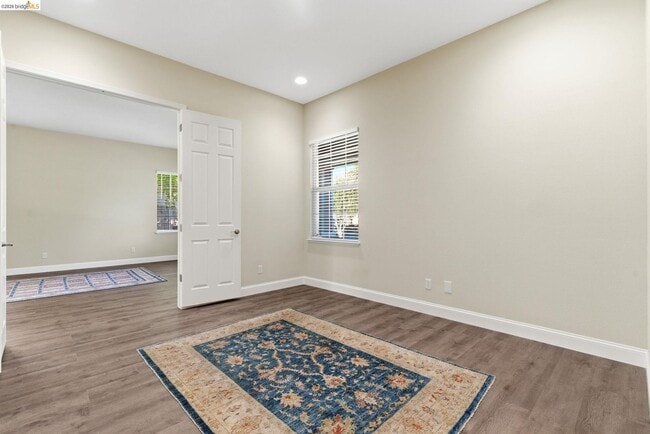 Building Photo - 1067 Somersby Way