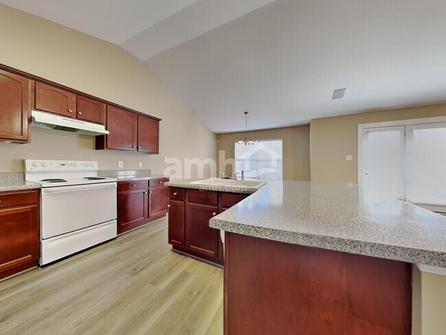 Building Photo - 5404 Silver Grove Ln