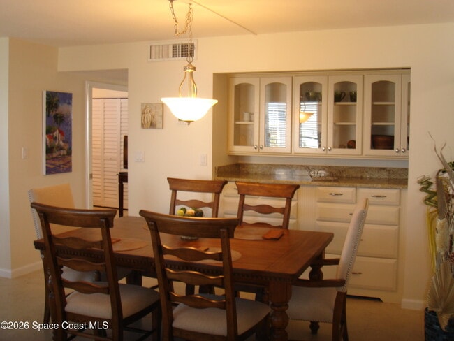 Building Photo - 1175 Jimmy Buffett Mem Hwy