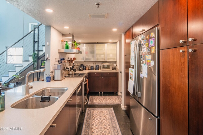 Building Photo - 100 E Fillmore St