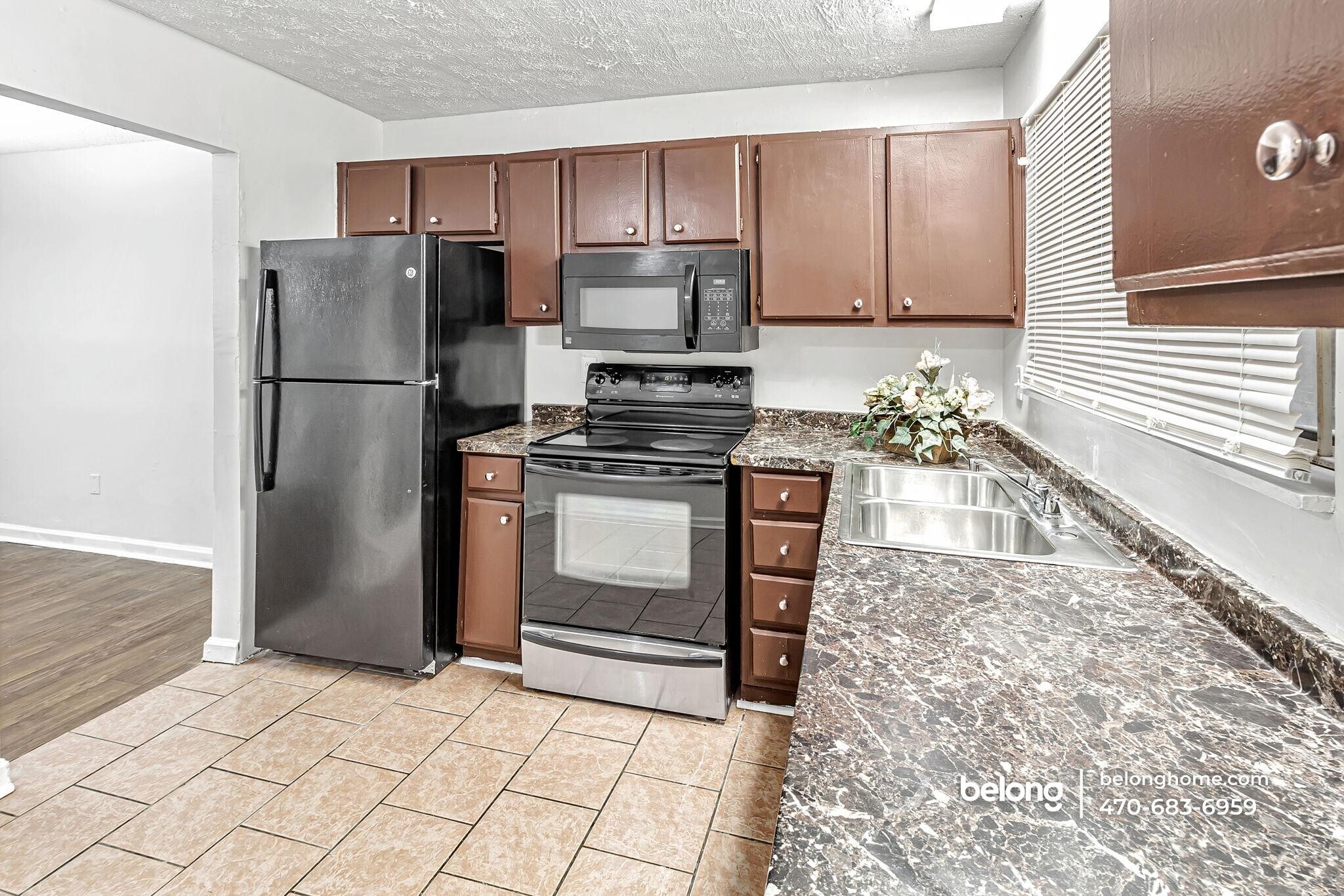 Building Photo - 3575 Oakvale Rd