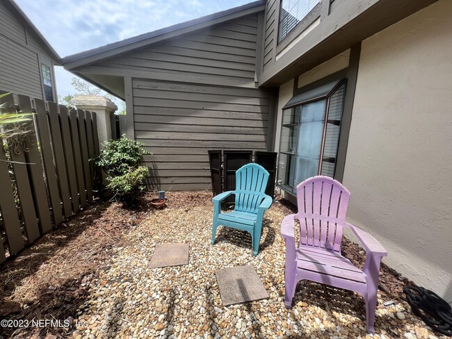 Building Photo - 108 Cranes Lake Dr