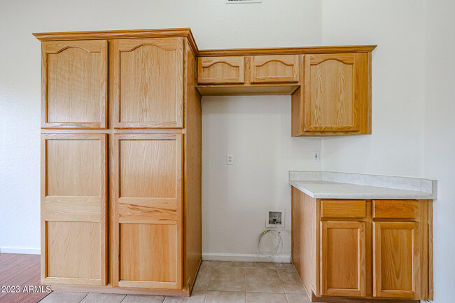 Building Photo - 4603 W Villa Linda Dr