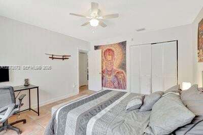 Building Photo - 9972 SW 88th St