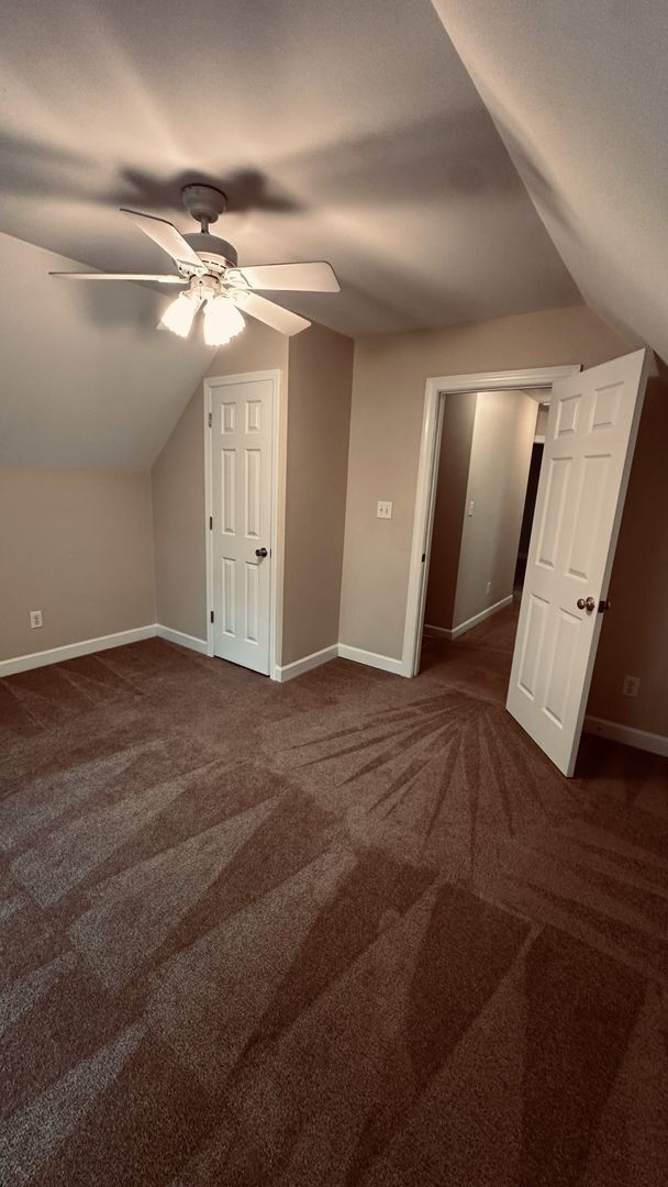 Building Photo - Charming 3br/2.5ba in Wake Forest! Garage, private. Available Now!