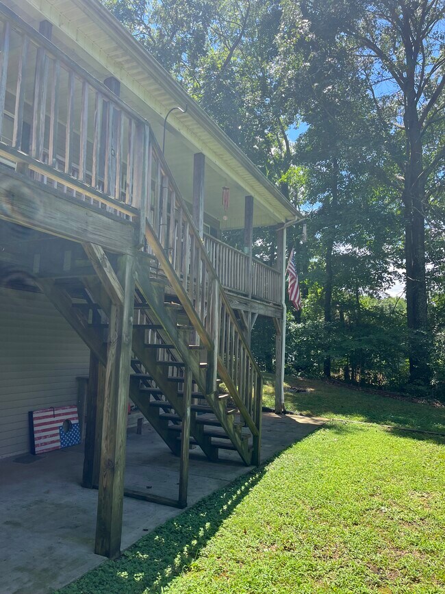 Building Photo - 276 Isle Of Pines Rd