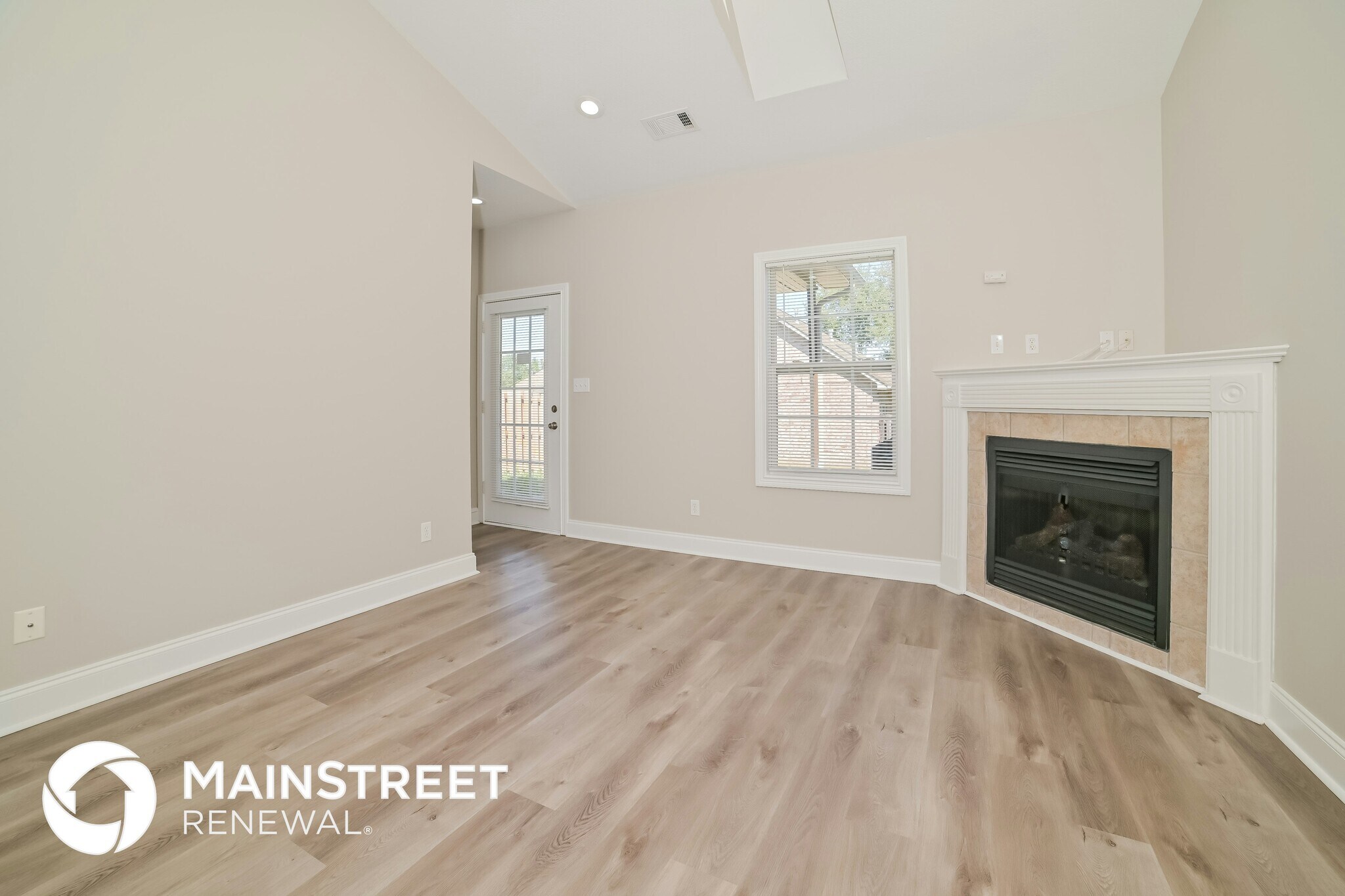 Building Photo - 7011 Echo Hill Way