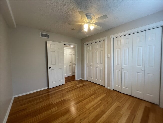 Building Photo - 1502 Heights Blvd