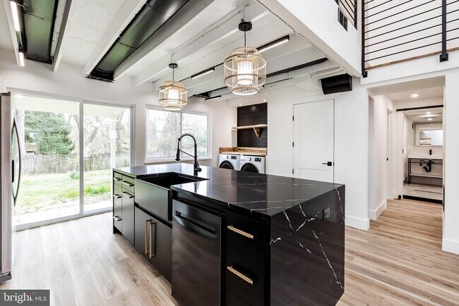 Building Photo - 11604 Piney Lodge Rd