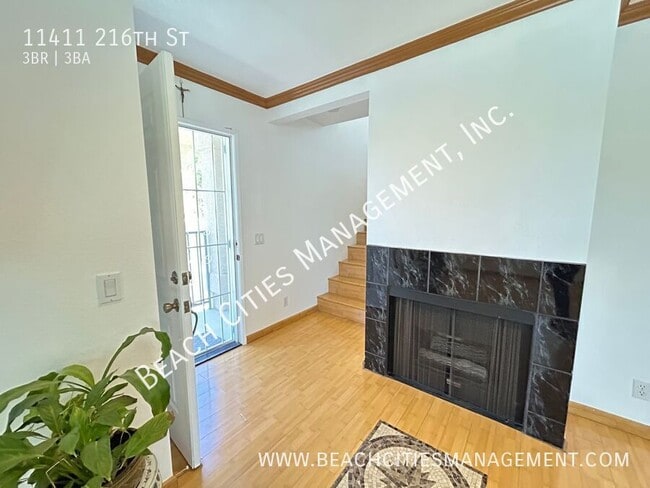 Building Photo - 11411 216th St