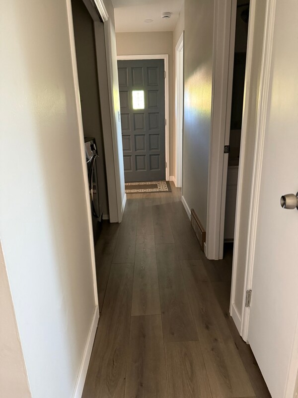 Building Photo - 506-533 33 Rd