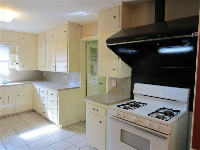 Building Photo - 709 Jannie St