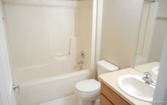 Building Photo - 7409 Tottenham Dr