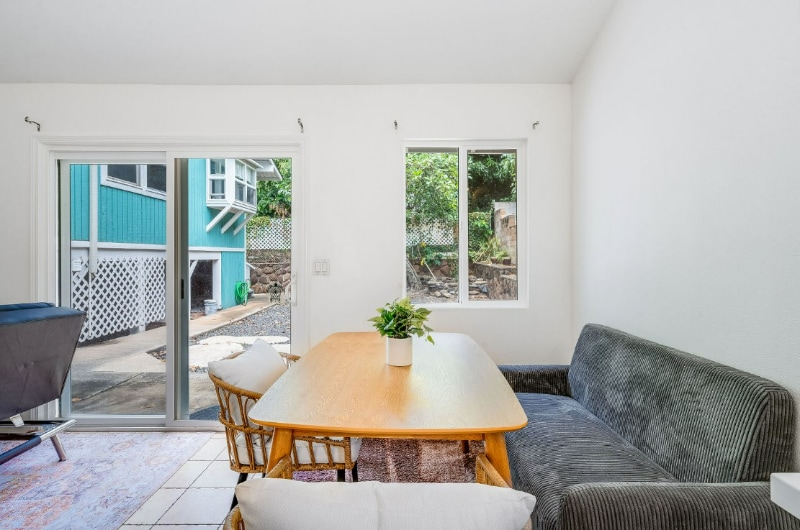 Building Photo - 70 Hui Rd F