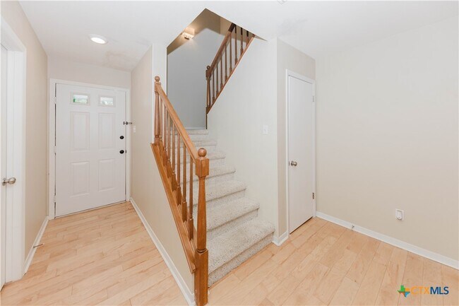 Building Photo - 3959 Farm to Market 535