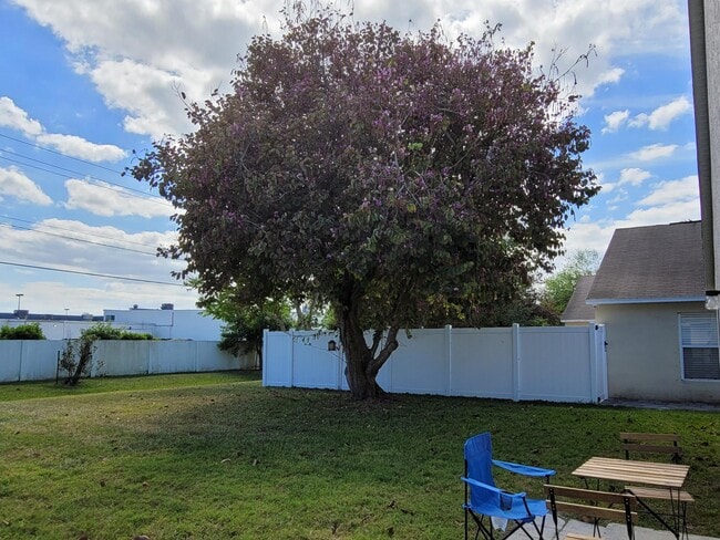 Building Photo - 5855 22nd St