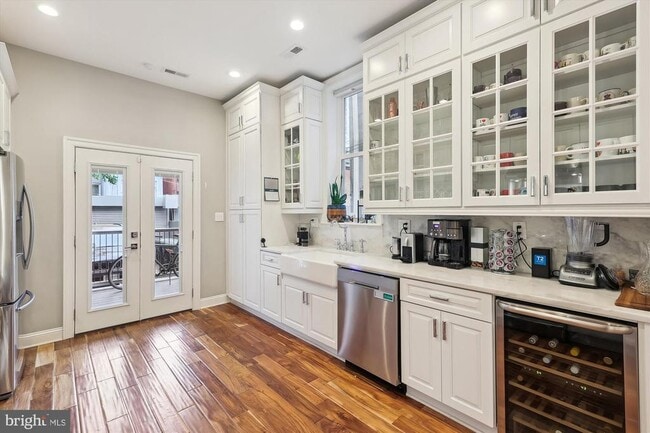 Building Photo - 141 T St NW