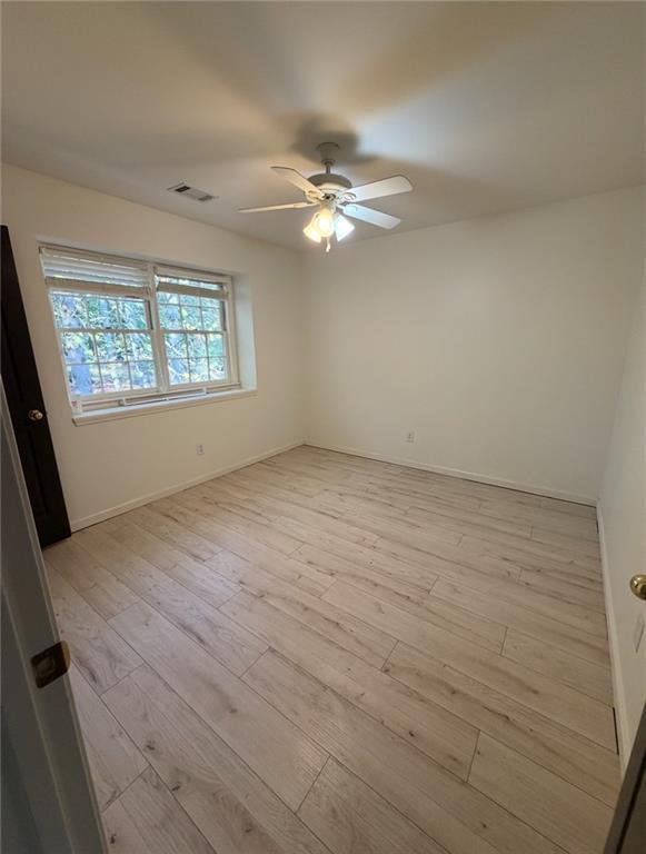 Building Photo - 5868 Valine Way