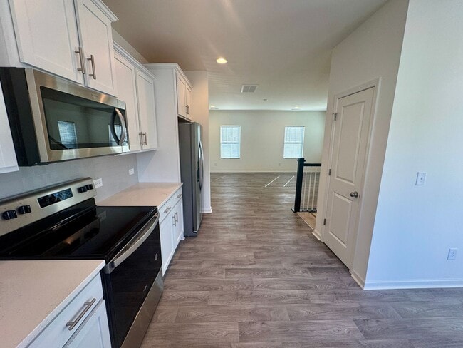 Building Photo - 3BR/2BA Townhouse in Mallard Creek