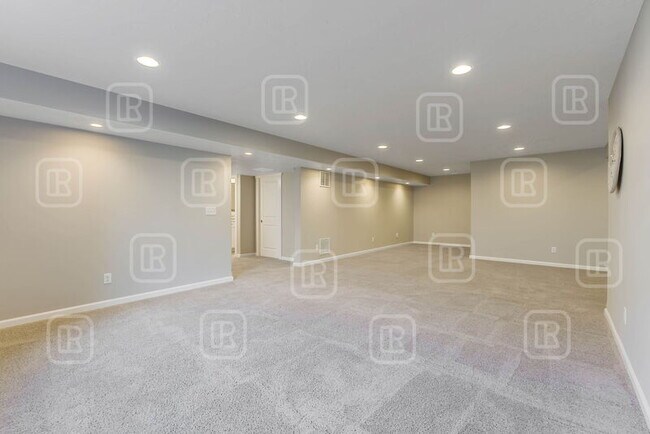 Building Photo - 17823 E Daystar Rd