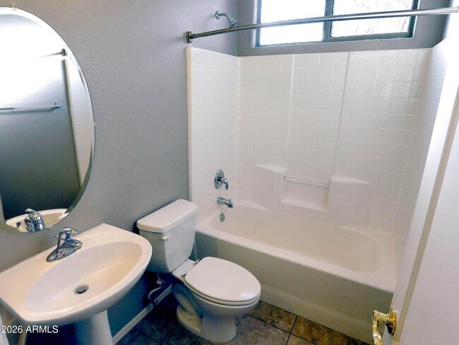 Building Photo - 3858 E Morelos St
