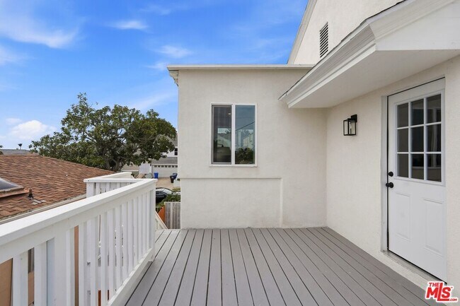 Building Photo - 5452 Harcross Dr