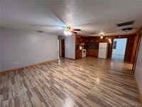 Building Photo - 7660 W Tropical Ln