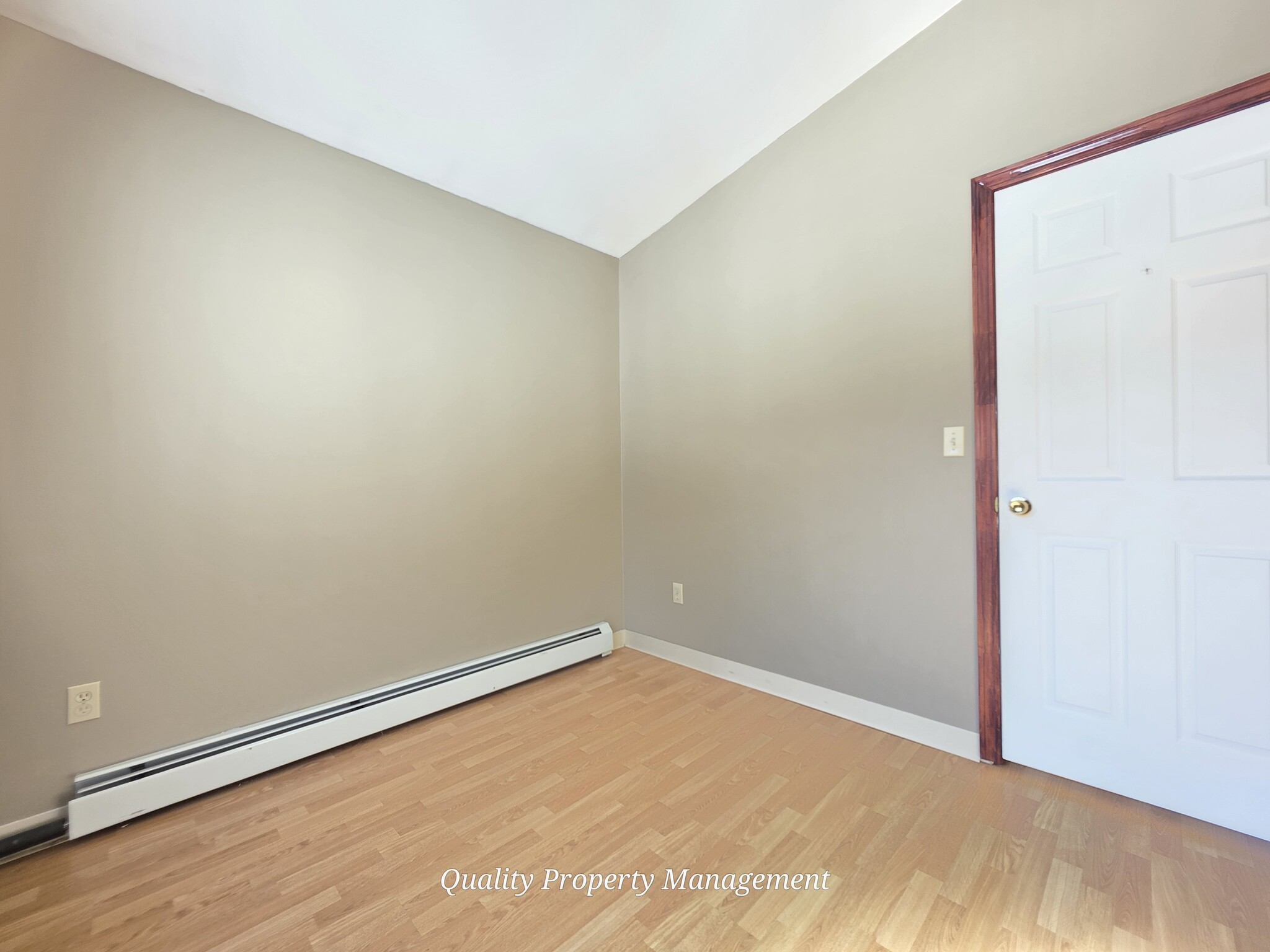 Building Photo - 116 Pine Trail