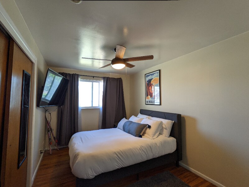 Building Photo - 1512 E 4500 S