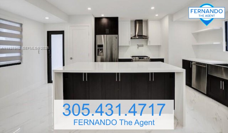 Building Photo - 7881 Hope St