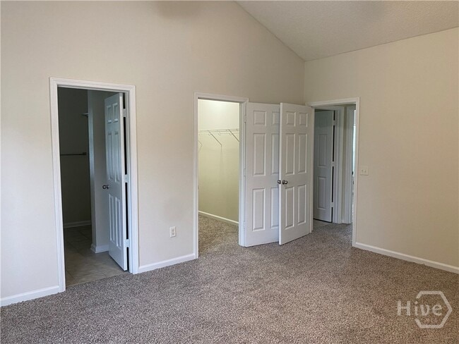 Building Photo - 533 Amsonia Cir