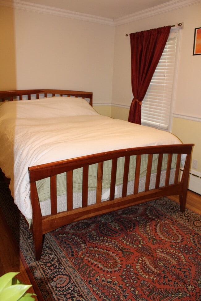 Building Photo - Portland 4BD/2BA Single Family Home - $2,833