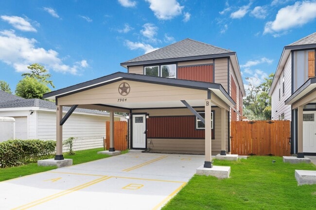 Building Photo - ? Your Houston Dream Home – 3 Beds & 2.5 Baths  ?