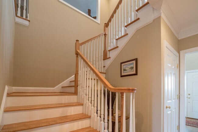 Building Photo - Charming Wyatt Farms Home with Stunning Vi...