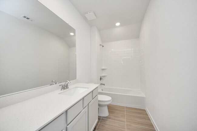 Building Photo - 2205 Via Cami Ln