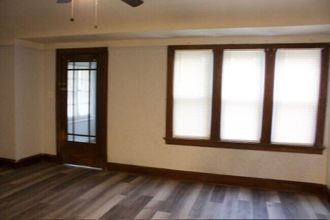 Building Photo - 2819-2821 N 47th St