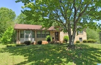 Building Photo - 2501 Shoemaker St