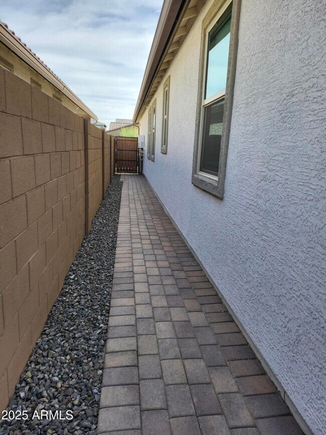 Building Photo - 5824 N 89th Dr