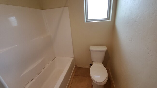 Building Photo - Grant and Country Club Private Guesthouse with AC