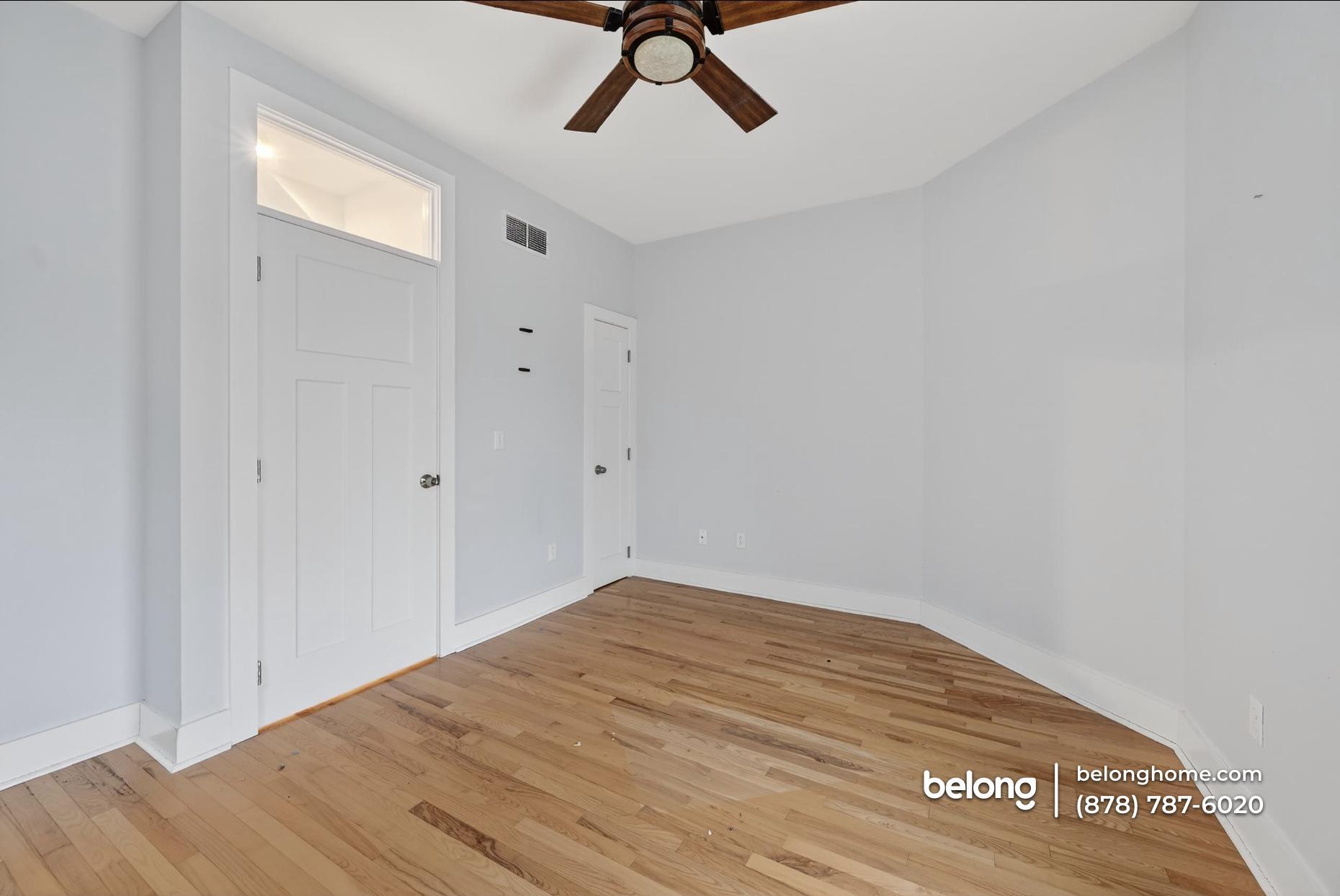 Building Photo - 5549 Columbo St