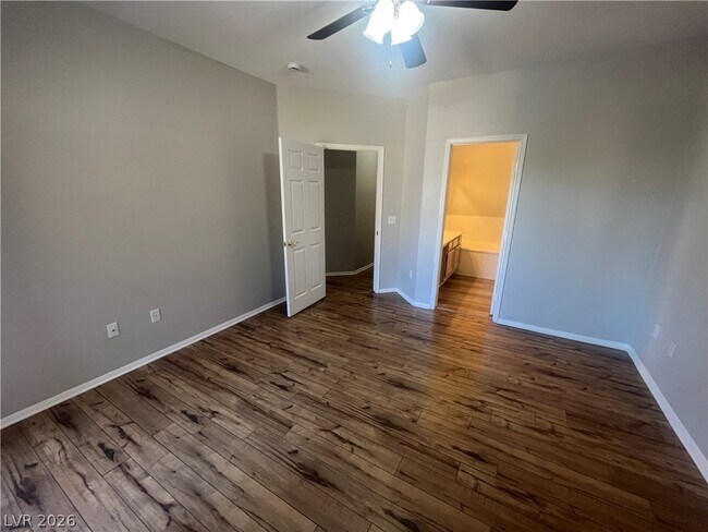 Building Photo - 8728 Red Rio Dr