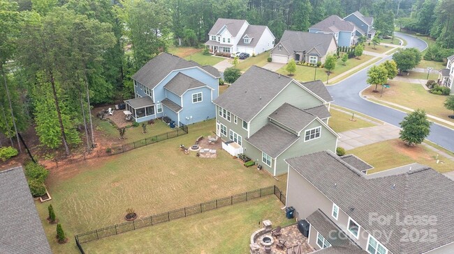 Building Photo - 428 Moses Dr