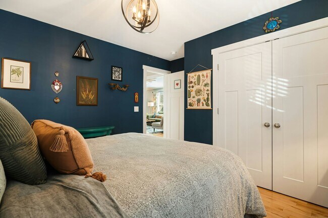 Building Photo - 695 Reed St